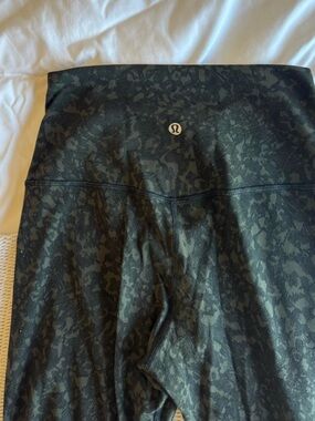 Lululemon Dark Green Printed Leggings